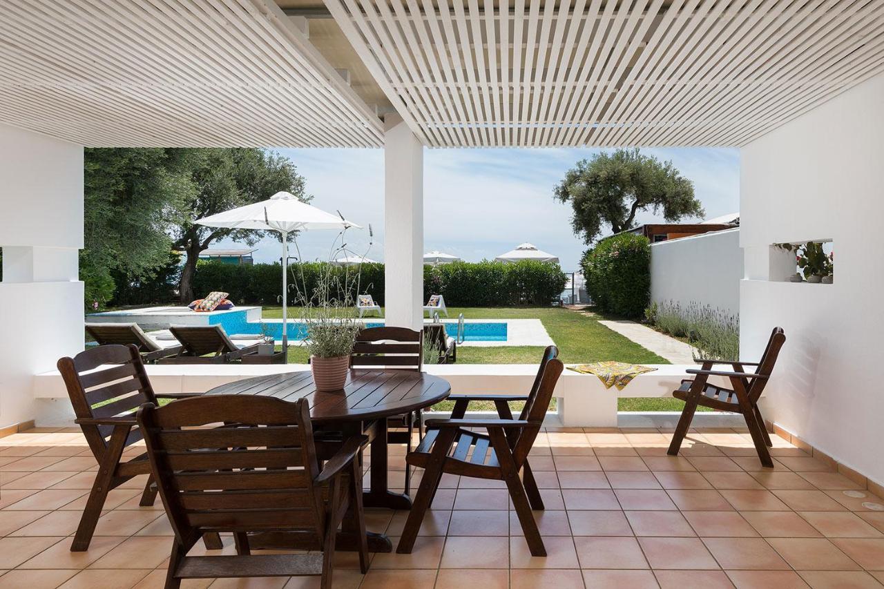 Villa Piedra Del Mar Beachfront By Villa2Be Барбати Екстериор снимка