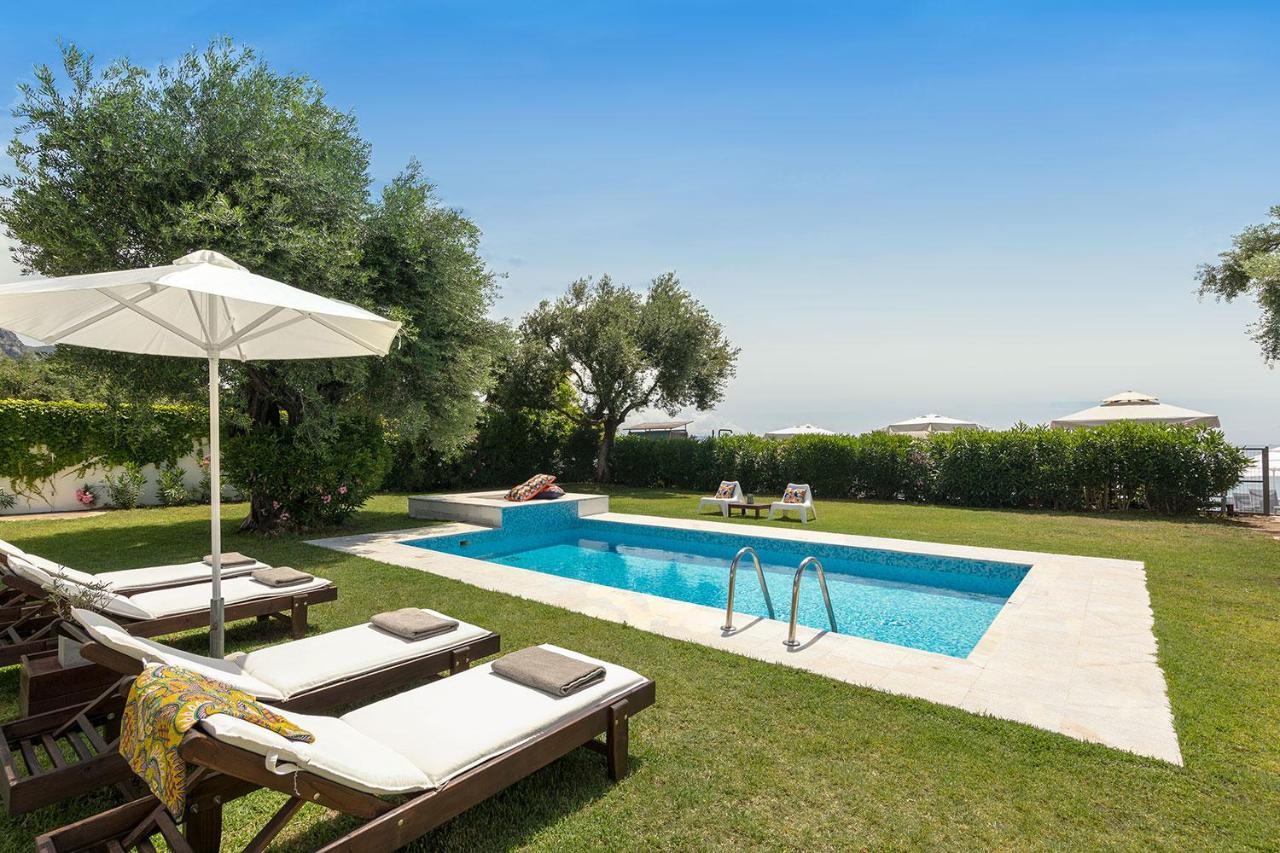 Villa Piedra Del Mar Beachfront By Villa2Be Барбати Екстериор снимка