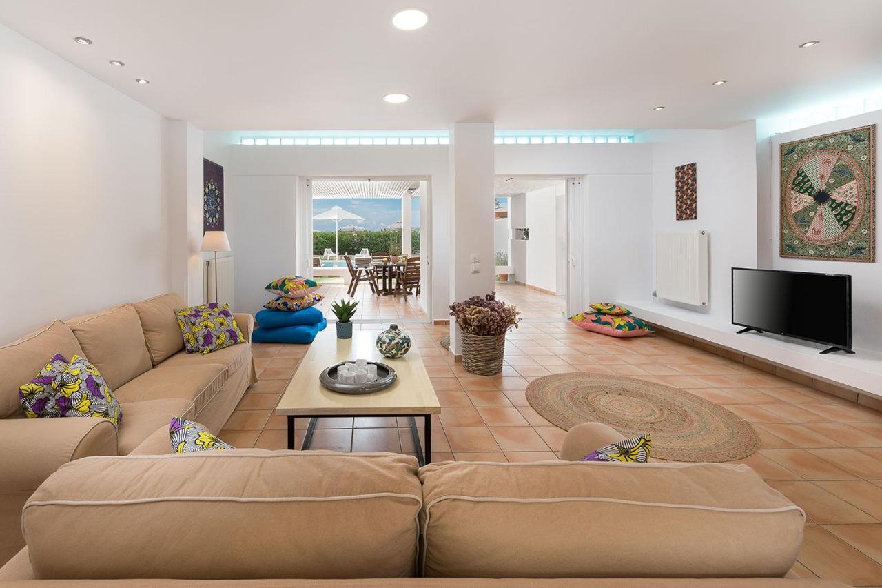 Villa Piedra Del Mar Beachfront By Villa2Be Барбати Екстериор снимка