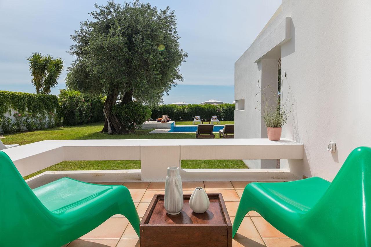 Villa Piedra Del Mar Beachfront By Villa2Be Барбати Екстериор снимка